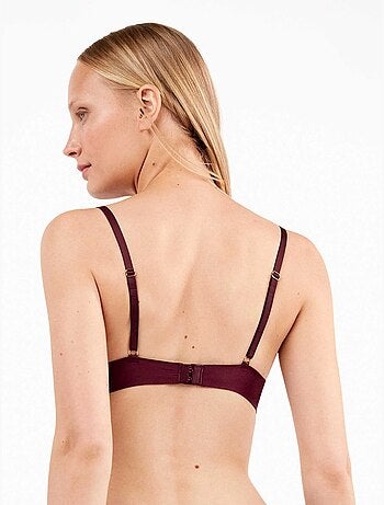 Reggiseno con capacità in pizzo ricamato