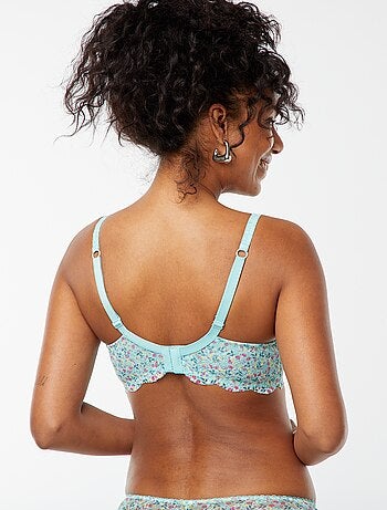 Reggiseno con coppa D/E in pizzo floreale traforato