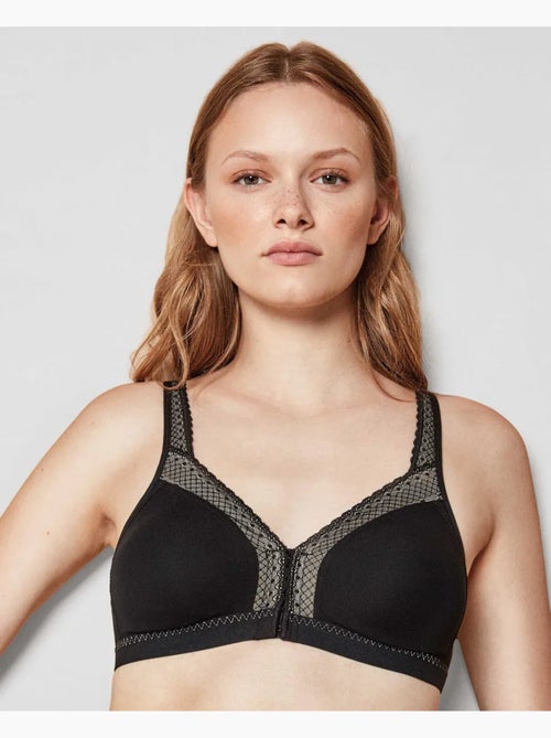 Reggiseno post-operatorio in collaborazione con AECC - Kiabi Reggiseno post-operatorio in collaborazione con AECC - Kiabi