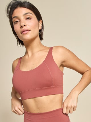 Reggiseno sportivo con effetto twist sul retro, sostegno forte - (ekstract)