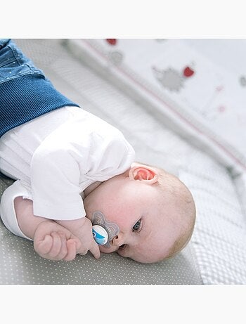 ROBA Box bébé esagonale "Cosiplay" + tappeto "Adam & Eule" – faggio bio