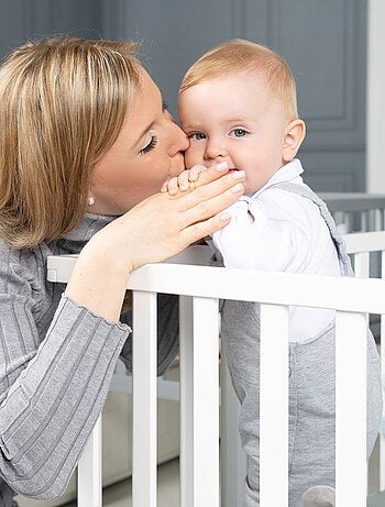ROBA Box bébé esagonale ROBA Style + tappeto verde ghiaccio – legno bianco