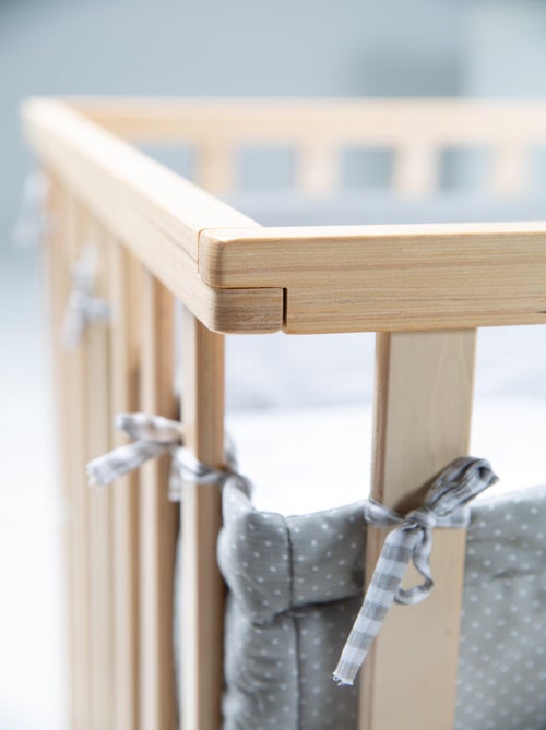 ROBA Box bébé in legno 75×100 "Jumbotwins" + tappeto e ruote con freno – bianco - Kiabi ROBA Box bébé in legno 75×100 "Jumbotwins" + tappeto e ruote con freno – bianco - Kiabi