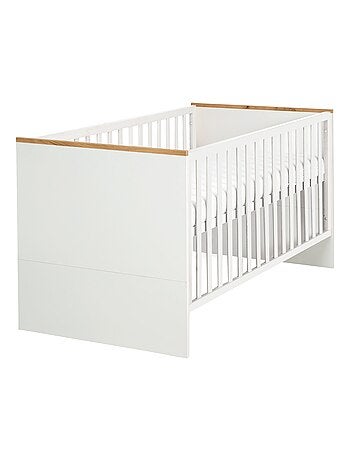 Lettino bebè evolutivo – design scandinavo – altezza regolabile 0–7 anni – "Roba Finn