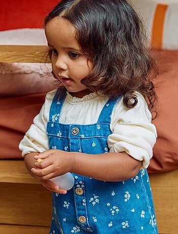 Salopette in jeans a fiori