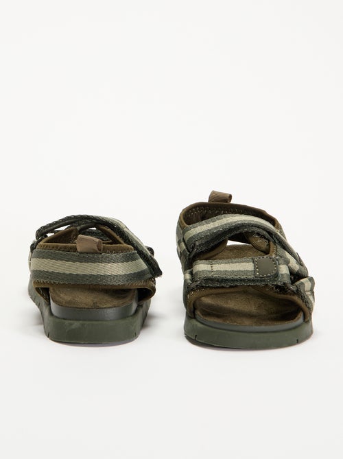 Sandali a doppia fascia con strappo - Kiabi