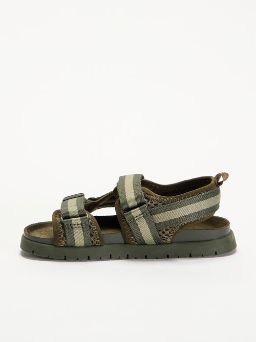 Sandali a doppia fascia con strappo - Kiabi
