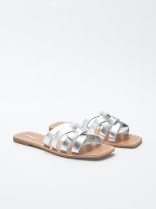 Sandali bassi multi-cinturino