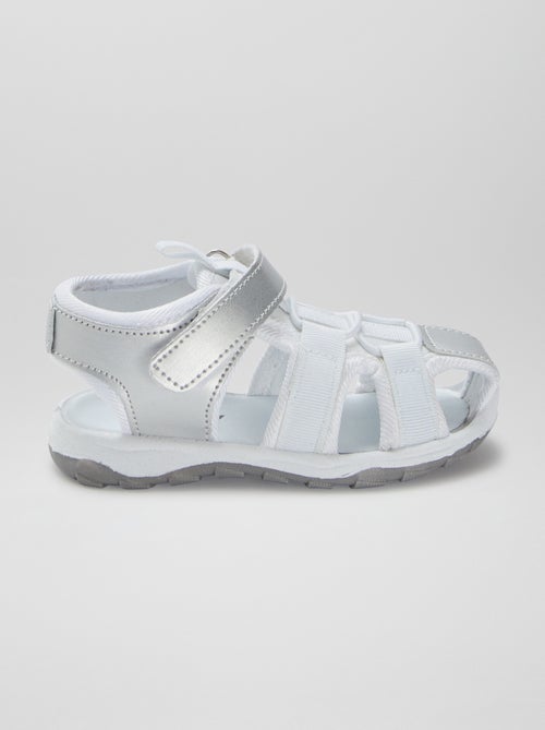 Sandali chiusi con strappo - Kiabi