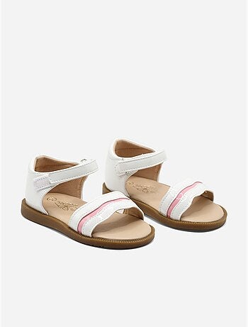Sandali con chiusura a velcro