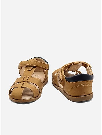 Sandali con chiusura a velcro