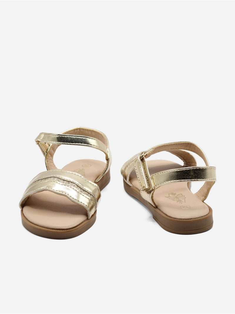 Sandali con chiusura a velcro Dorato/Oro - Kiabi