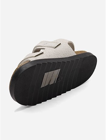 Sandali con chiusura a velcro