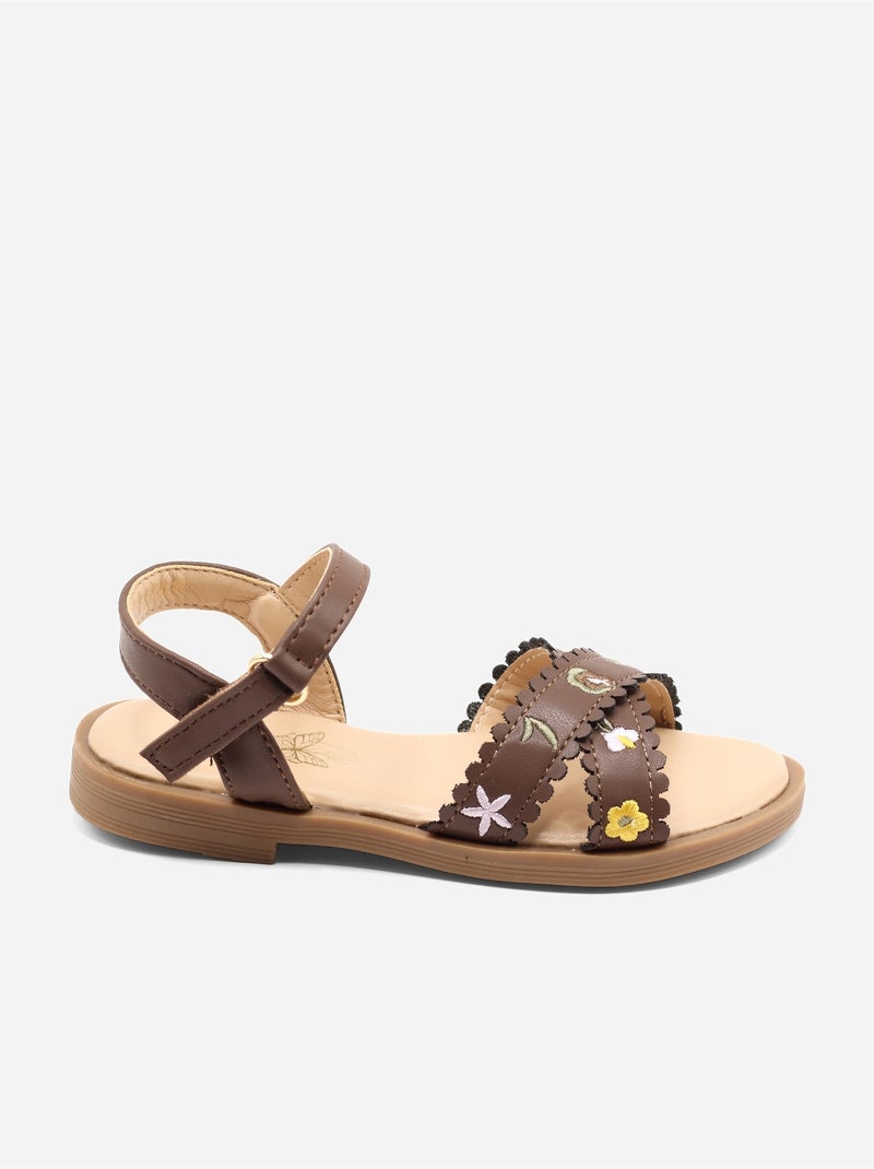 Sandali con chiusura a velcro Marrone - Kiabi