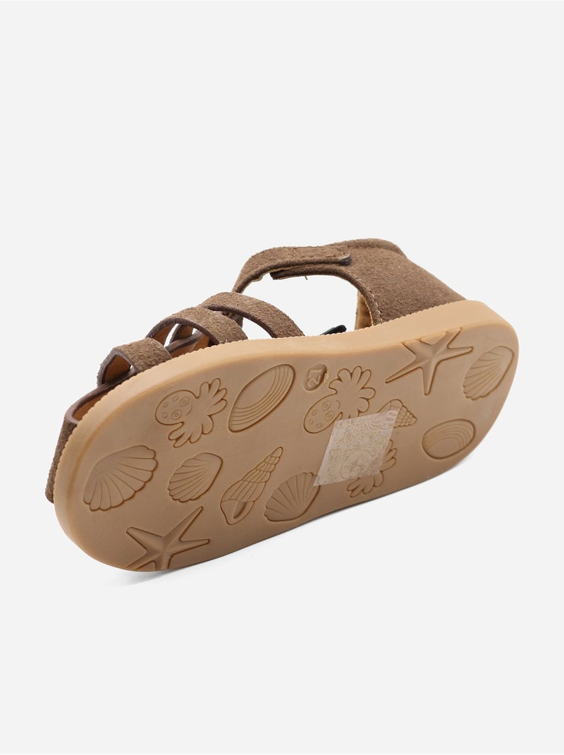 Sandali con chiusura a velcro Marrone - Kiabi