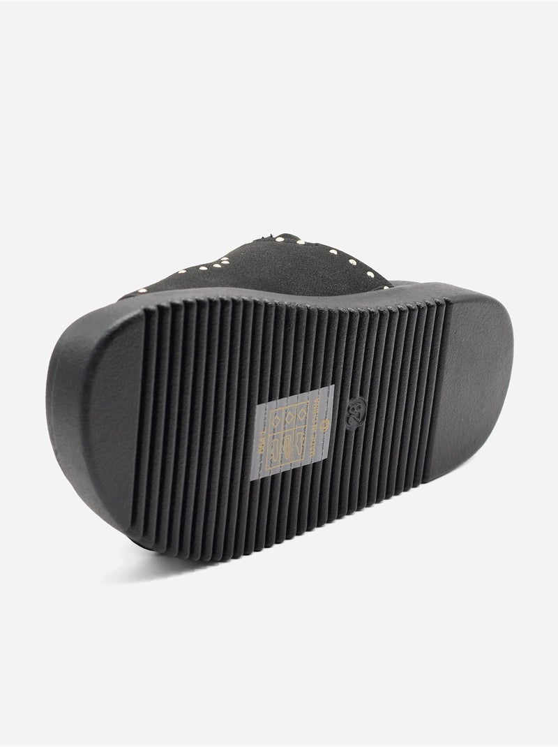 Sandali con chiusura a velcro Nero - Kiabi