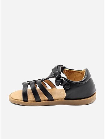 Sandali con chiusura a velcro