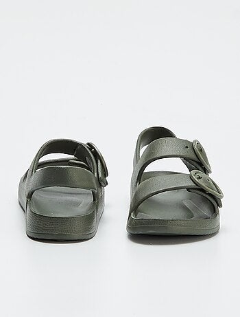 Sandali con doppio cinturino