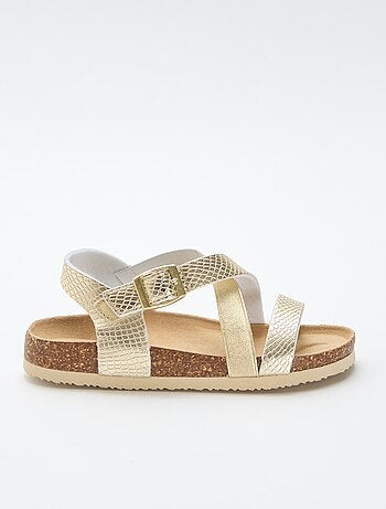 Sandali con fasce incrociate