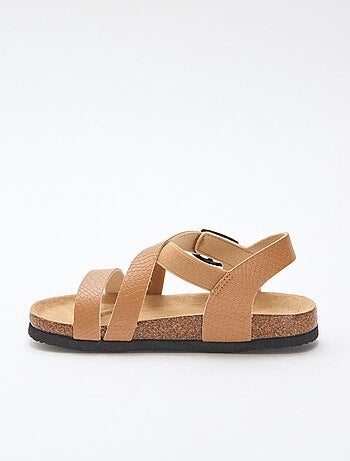 Sandali con fasce incrociate