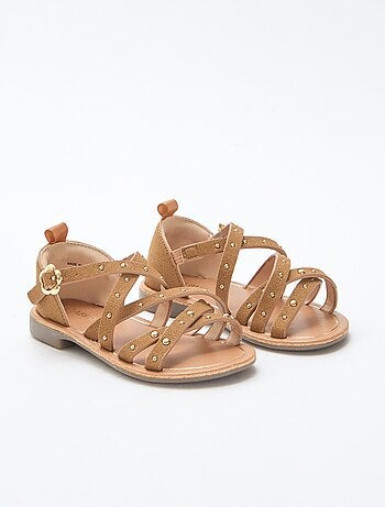 Sandali con listini e borchie