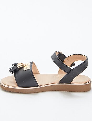 Sandali con pompon decorativi