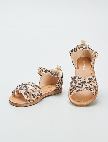 Sandali con stampa 'leopardo'