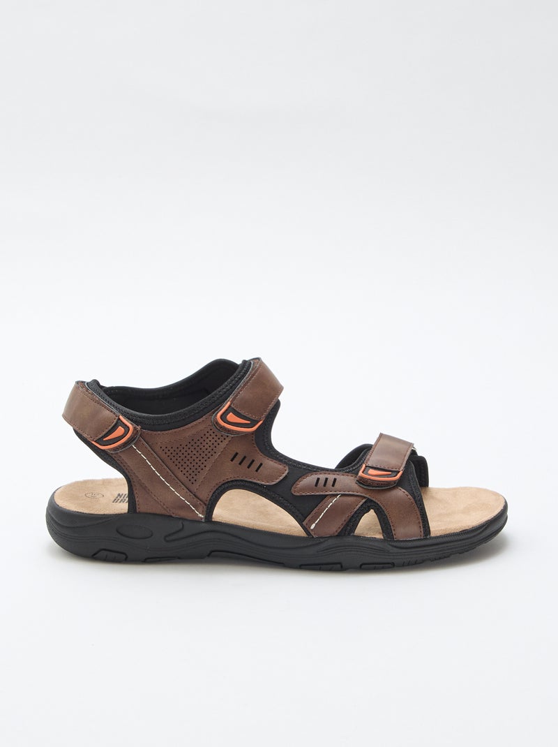 Sandali con strappo tricolore Marrone - Kiabi