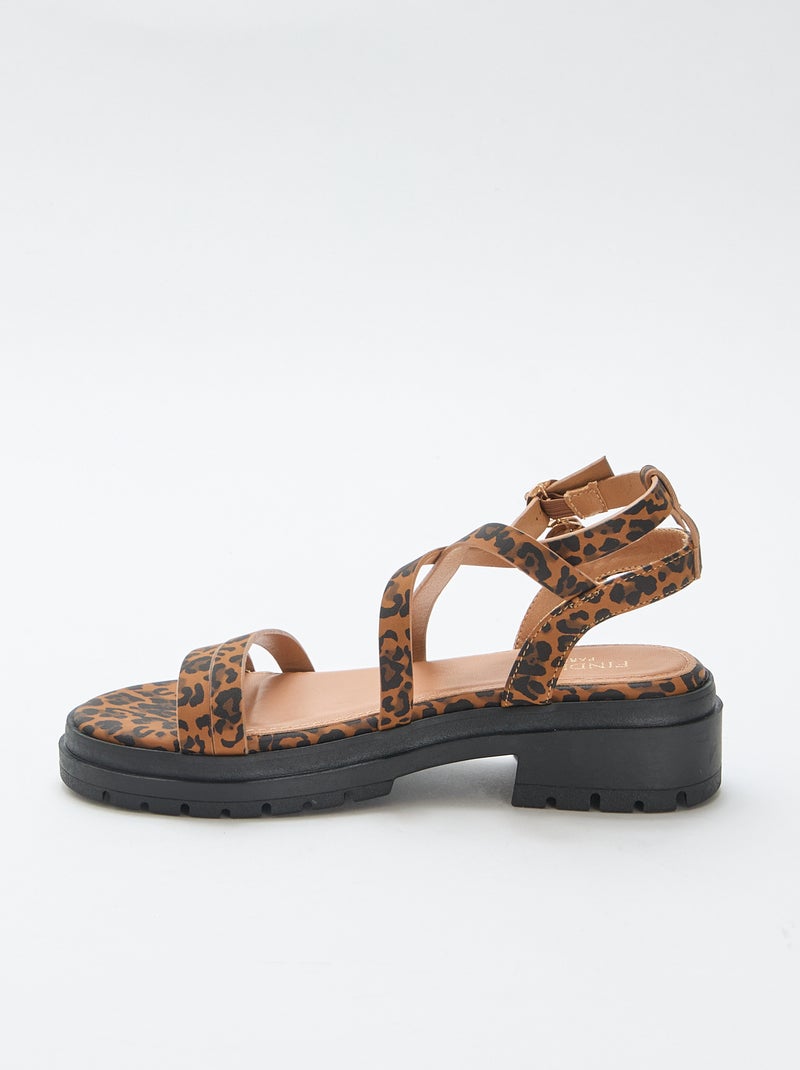 Sandali con suola carrarmato e fantasia leopardata Marrone - Kiabi