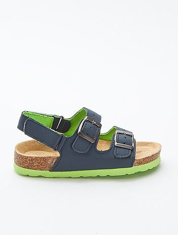 Sandali con suole in memory foam