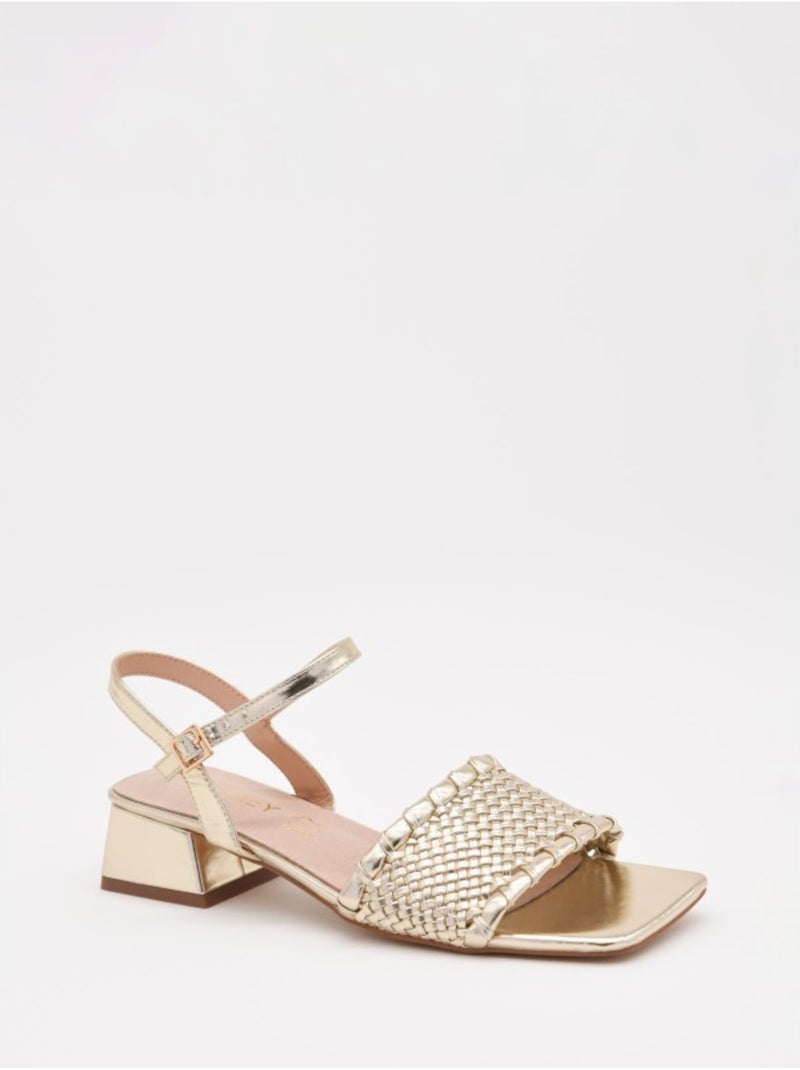 Sandali Con Tacco Materiale Sintetico Montevita Dorato/Oro - Kiabi