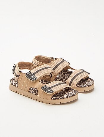 Sandali con velcro leopardati