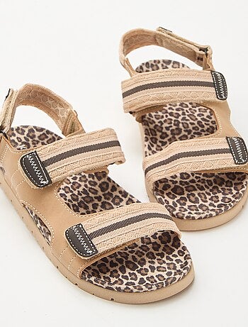 Sandali con velcro leopardati