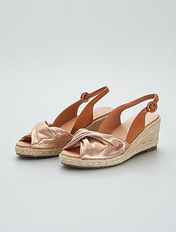 Scarpe con zeppa, aperte e chiuse, con dettagli - taglia 41 - Kiabi
