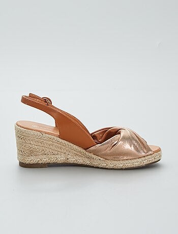 Scarpe con zeppa, aperte e chiuse, con dettagli - Kiabi