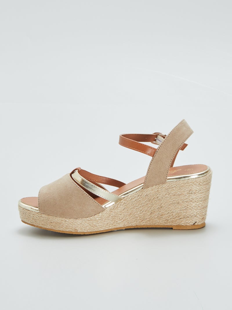 Sandali con zeppa MARRONE - Kiabi