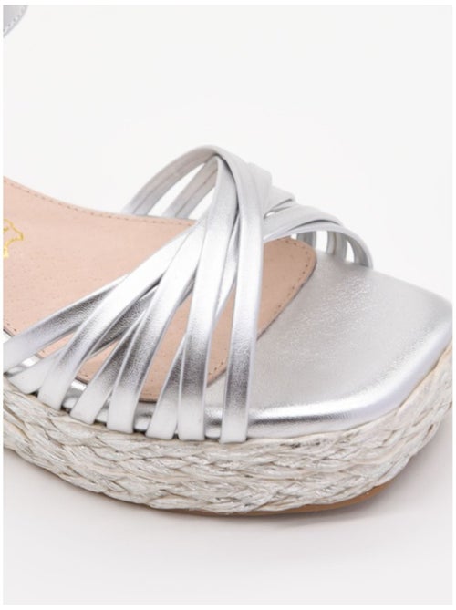 Sandali Con Zeppa Materiale Sintetico Montevita - Kiabi
