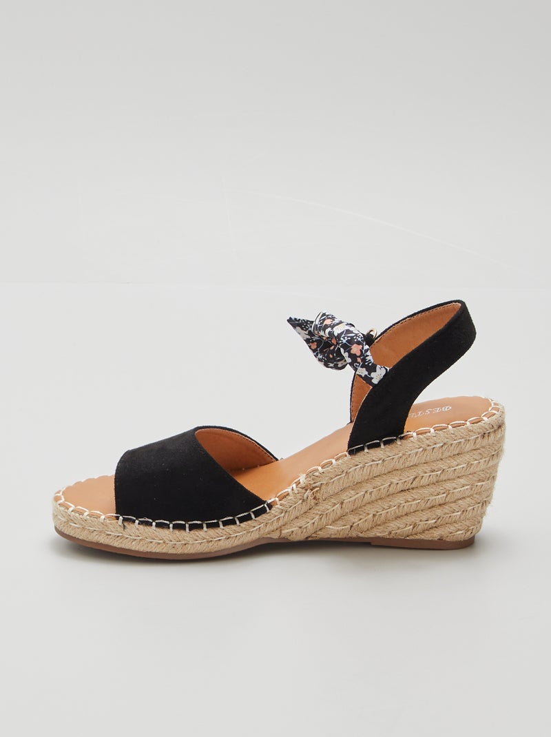Sandali con zeppa nero - Kiabi