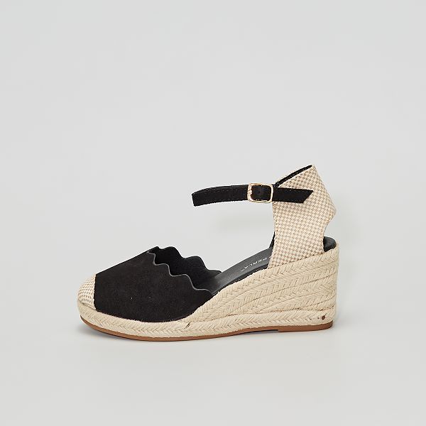 sandali con zeppa neri