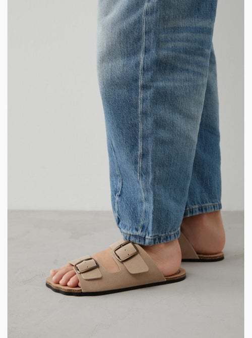Sandali conguitos barefoot goflex abiertas - Kiabi Sandali conguitos barefoot goflex abiertas - Kiabi