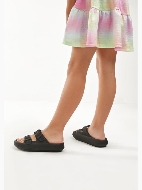 Sandali conguitos double hebilla slides - Kiabi Sandali conguitos double hebilla slides - Kiabi