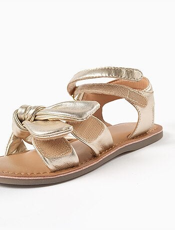 Sandali in pelle con nodo decorativo