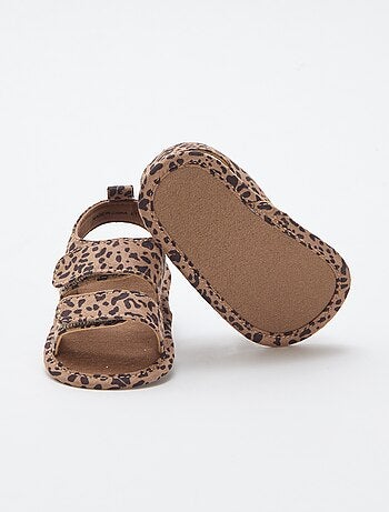 Sandali morbidi con due fascette