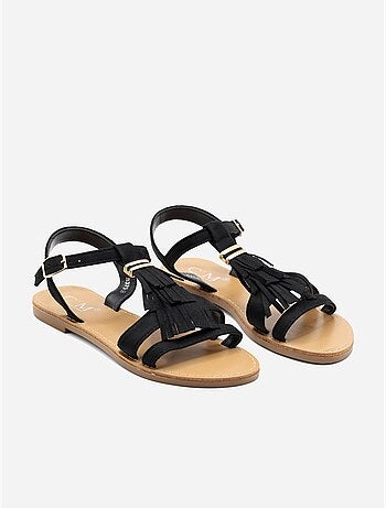 Sandali piatti con frange