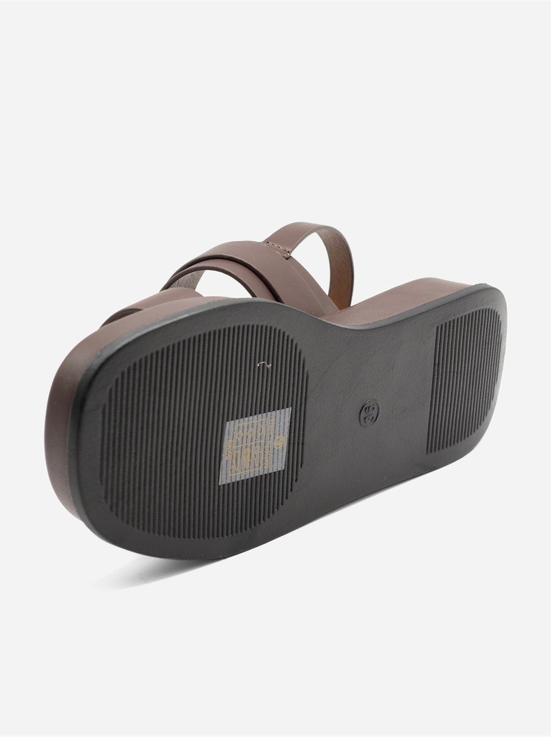 Sandali piatti da infilare - C M Marrone - Kiabi