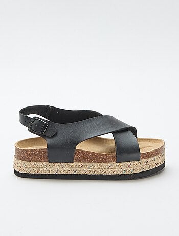 Sandali platform con fascette incrociate