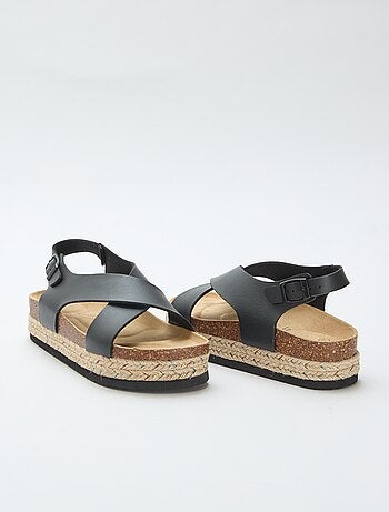 Sandali platform con fascette incrociate