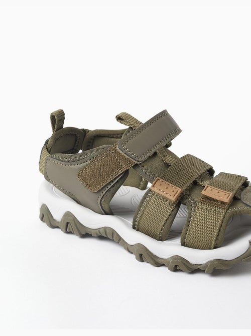 Sandali superleggeri con suola antiscivolo - Kiabi