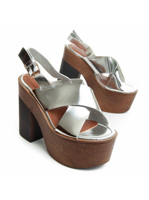 Sandalo Con Tacco Materiale Sintetico Montevita - Kiabi