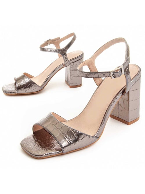 Sandalo Con Tacco Materiale Sintetico Montevita - Kiabi